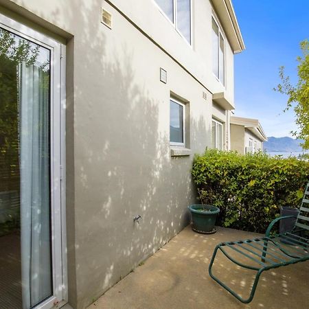 Queenstown House Bed & Breakfast And Apartments Exterior photo
